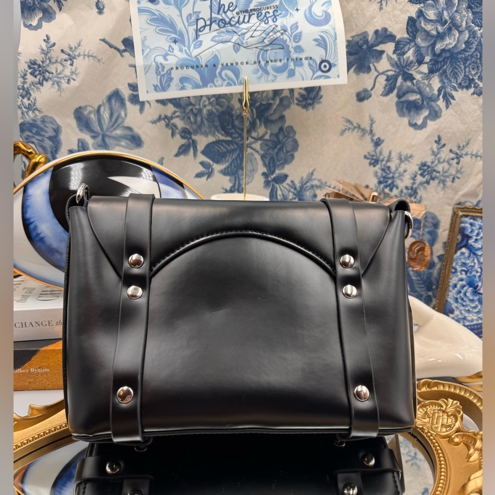 🆕 VIVIENNE WESTWOOD 🧿 NWT Betty Mini Satchel Black - AUTHENTICATED - Picture 7 of 16